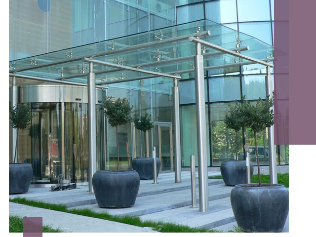 Навесы из стекла на заказ в Видном — монтаж и установка